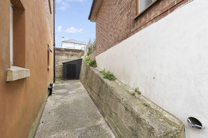 Photo 9- click for photo gallery